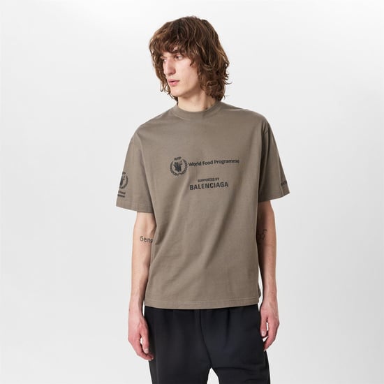 Men's Balenciaga T-Shirt in Taupe/Black - Image 3