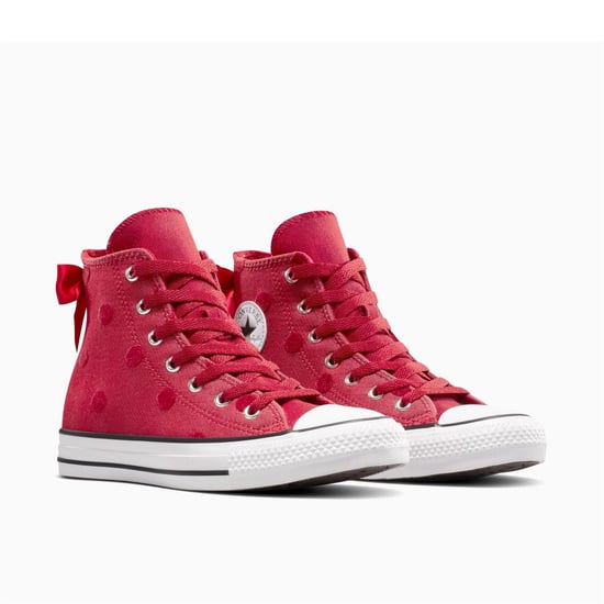 Women's Converse Chuck Taylor All Star Bow Canvas Trainers in 601-Days Ahea - Image 2