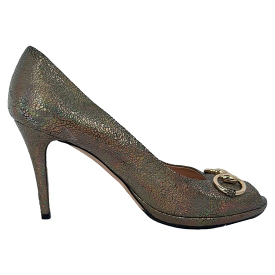 Gucci Holographic Crackle New Hollywood Horsebit Peep Toe Pumps in Gold Leather - Image 1