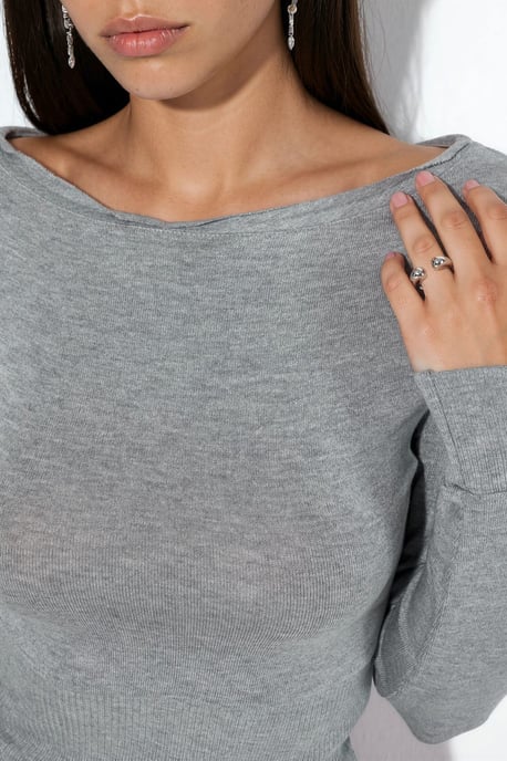 Women's Cropped Ribbed Crew Neck Sweater - Image 4