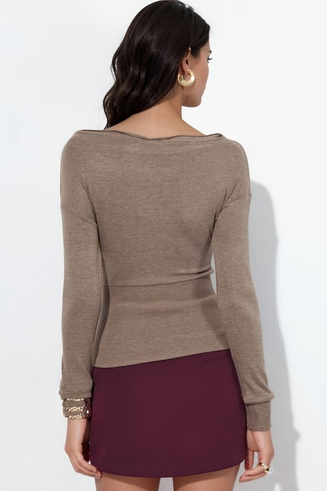 Women's Cropped Ribbed Crew Neck Sweater - Image 3