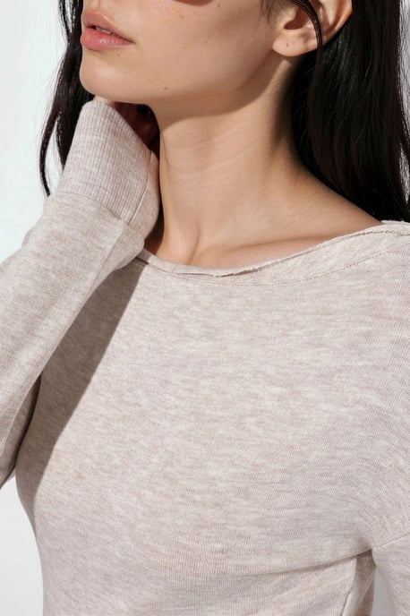Women's Cropped Ribbed Crew Neck Sweater - Image 4