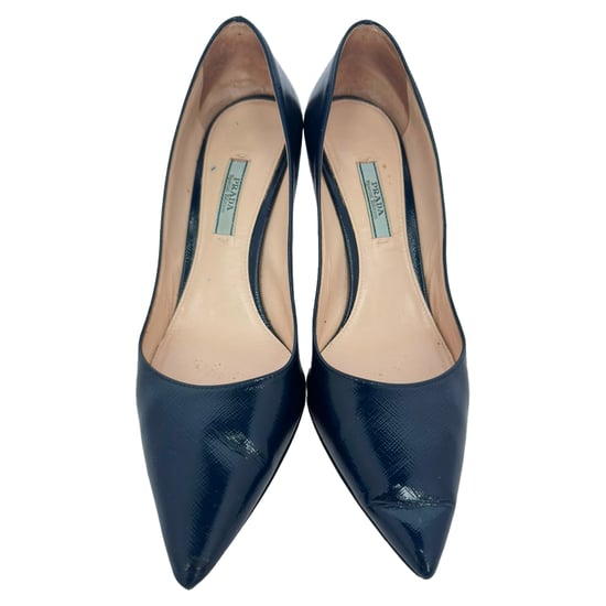 Prada Spetsiga Pumps i Marinblå Lackläder - Image 3