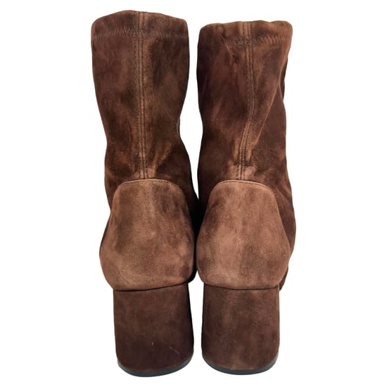 Stuart Weitzman Sleek 60 Enkellaarsjes in Bruin Suède - Image 3