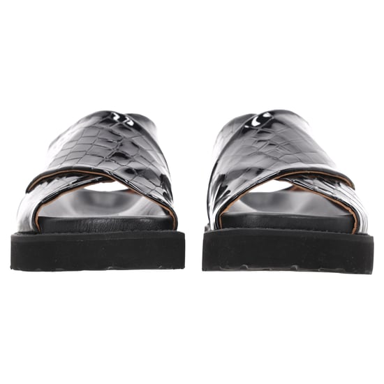 Ganni Krokodilmönstrade Slip-in Sandaler i Svart Lackerat Kalvskinn - Image 3