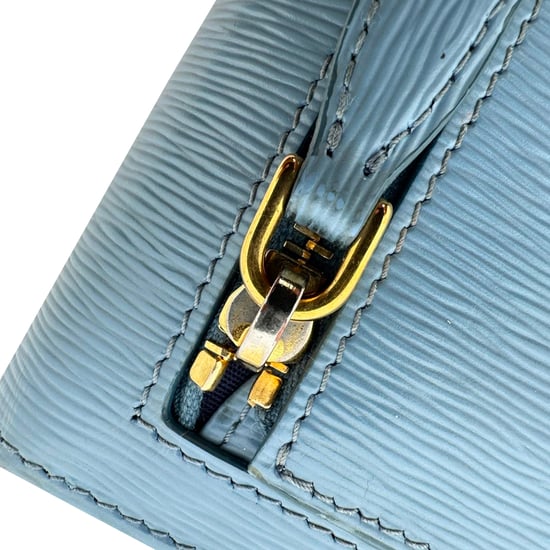 Prada Vitello Move Flap Continental Wallet in Blue Leather - Image 6