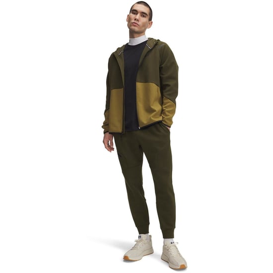 Men's Under Armour Unstoppable Fleece Joggers with Zipped Pocket in Green - Image 4