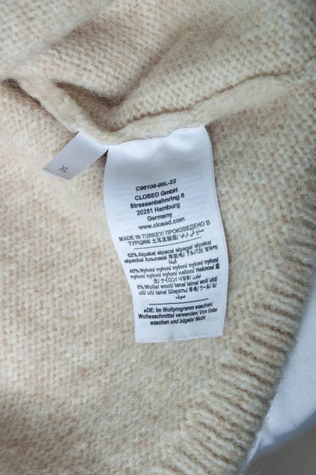 Dichte, beige cardigan - Image 6
