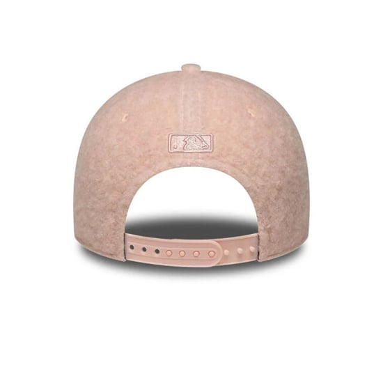 New Era female winter borg 9forty mc pet - - Image 4