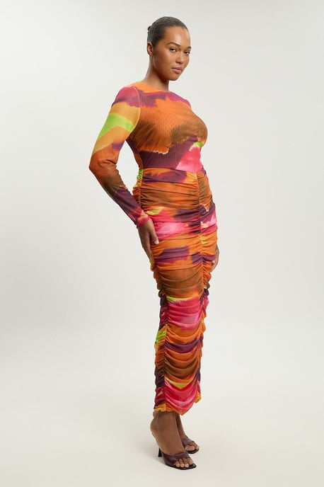 Plus Size Marbled Print Mesh Ruched Maxi Dress - Image 4