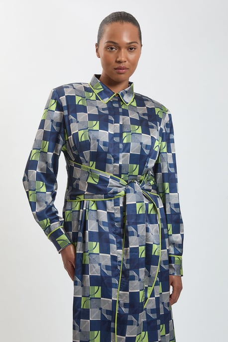 Plus Size Geo Print Hammered Satin Tie Waist Woven Midi Dress - Image 2