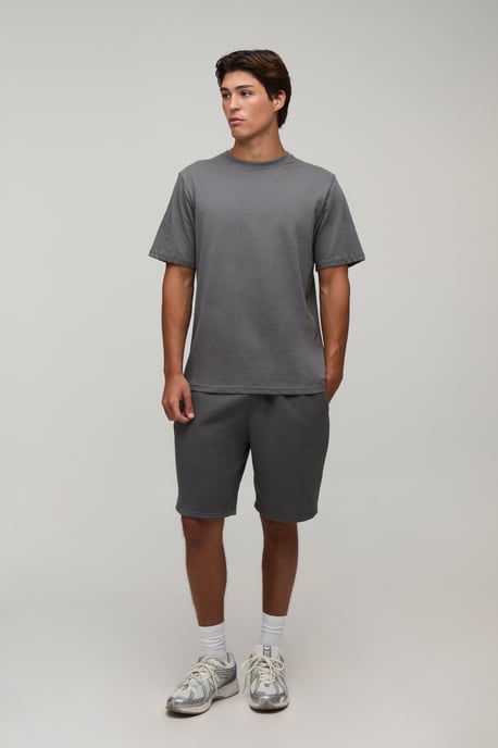 Regular Fit T-Shirt and Short Set - Image 4