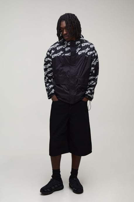 Oversized Boxy Reflective Printed Hooded Cagoule - Image 4