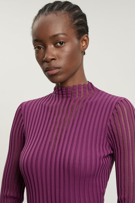 Viscose Blend Filament Knitted Top - Image 4