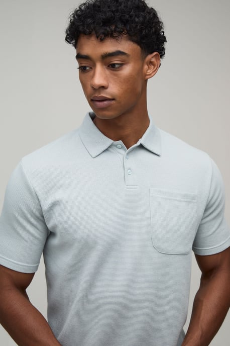 Regular Fit Waffle Button Neck Pocket Polo & Shorts Set - Image 3