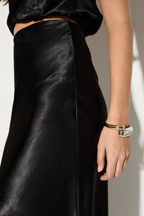 Premium Satin Bias Puddle Skirt Co-Ord - Image 4