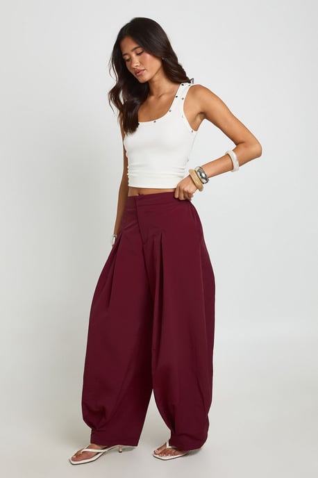 Nylon Pleat Front Barrel Trousers - Image 3