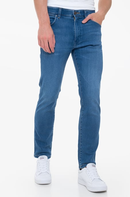 GB - Wrangler - Larston Rustic - Slim Fit - Image 1