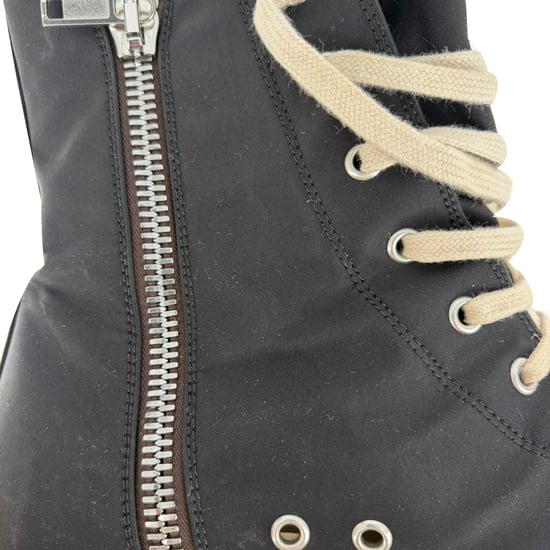 Rick Owens höga sneakers med dragkedja och fickor i svart canvas - Image 3