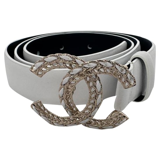 Chanel Chain Interlocking CC Logo Waist Belt in White Leather - Image 1