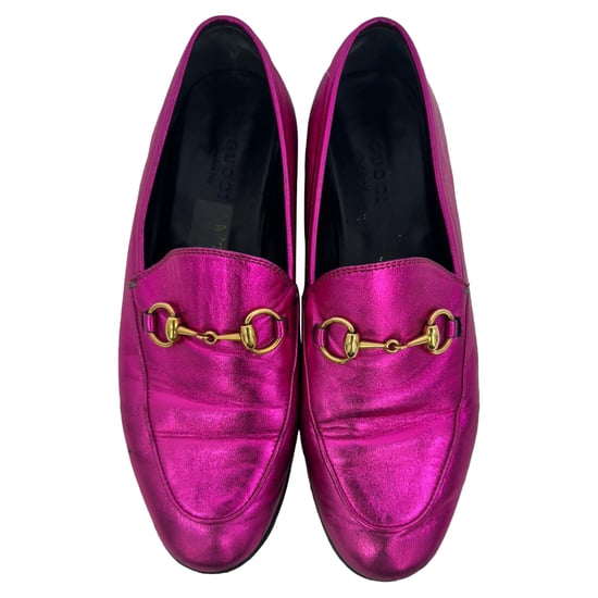 Gucci Jordaan Horsebit Loafers in Metallic Pink Leather - Image 4