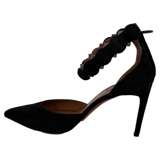 Alaïa Bombe 90 Sandals in Black Suede - Image 5