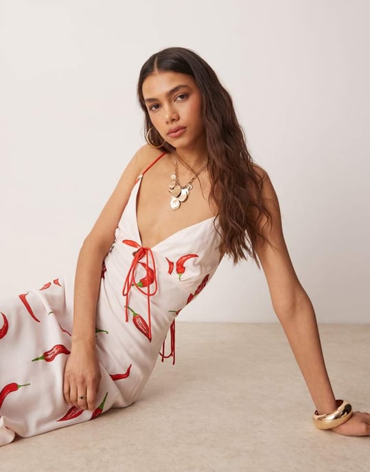 ASOS DESIGN camisole maxiklänning med kryssrygg i chilimönster - Image 2