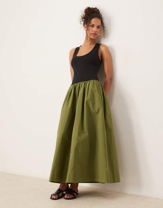 ASOS DESIGN maxiklänning med rundad hals i olivgrön - Image 1