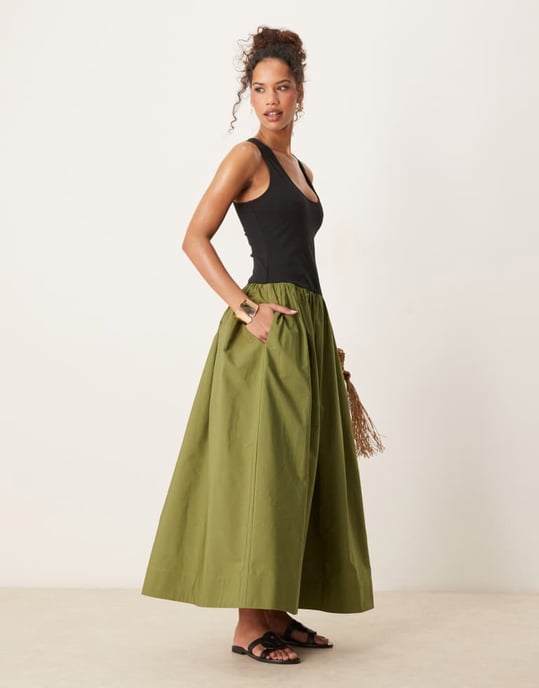 ASOS DESIGN maxiklänning med rundad hals i olivgrön - Image 2