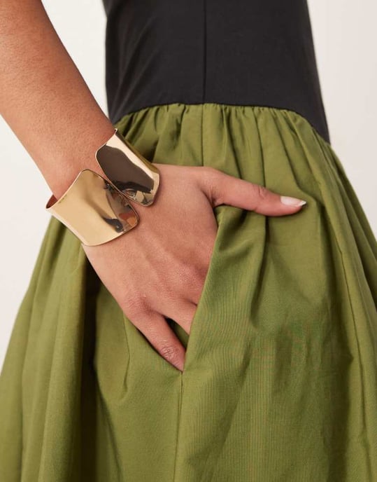 ASOS DESIGN maxiklänning med rundad hals i olivgrön - Image 3