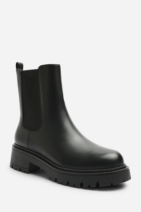 Wheres That From Womens Fadira Chelsea Boot With Elastic Panel - Image 2