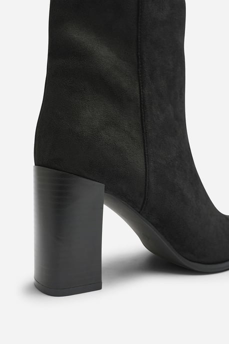 Wheres That From Womens Daryna Stacked Heel Pointed Ankle Boot - Image 4