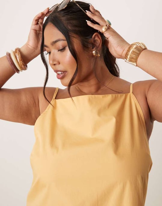 ASOS DESIGN Curve snedhals formlös mini i gyllene sand - Image 3