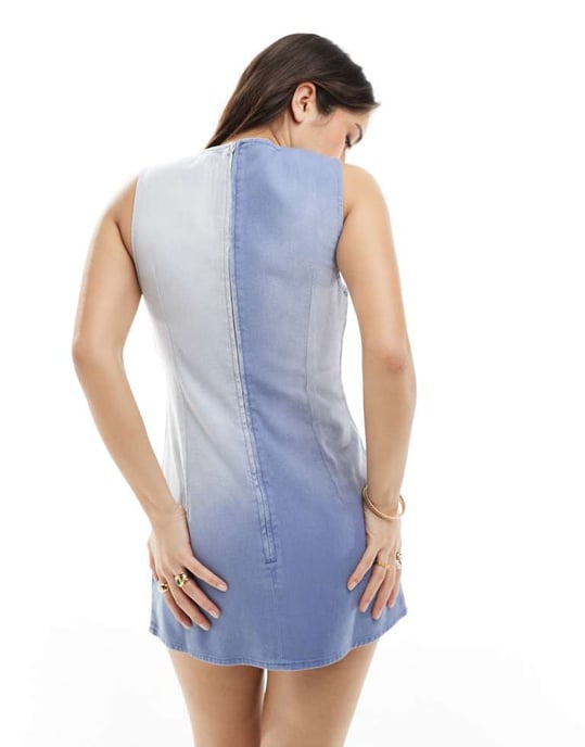 Monki denim tvåfärgad miniklänning i blått - Image 2