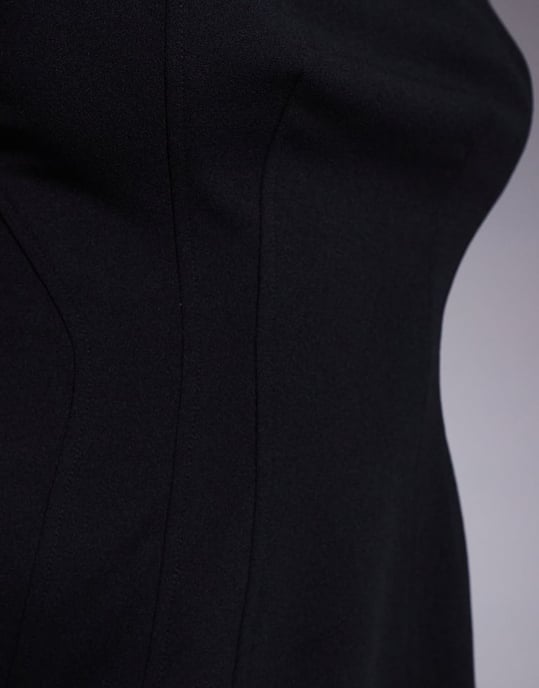 ASOS DESIGN ärmlös mini klänning med sömdetaljer i svart - Image 3
