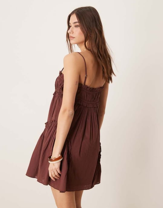 ASOS DESIGN babydoll-miniklänning med volang i choklad - Image 2