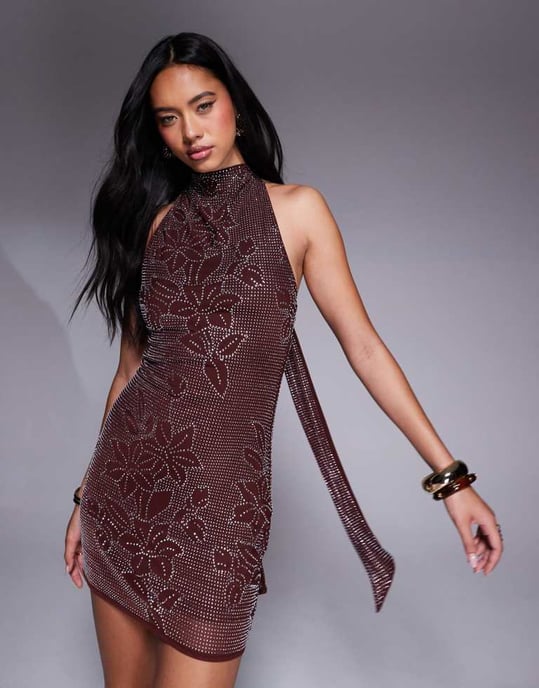 ASOS DESIGN blommig hotfix paljett ärmlös höghalssnittad miniklänning i choklad - Image 4