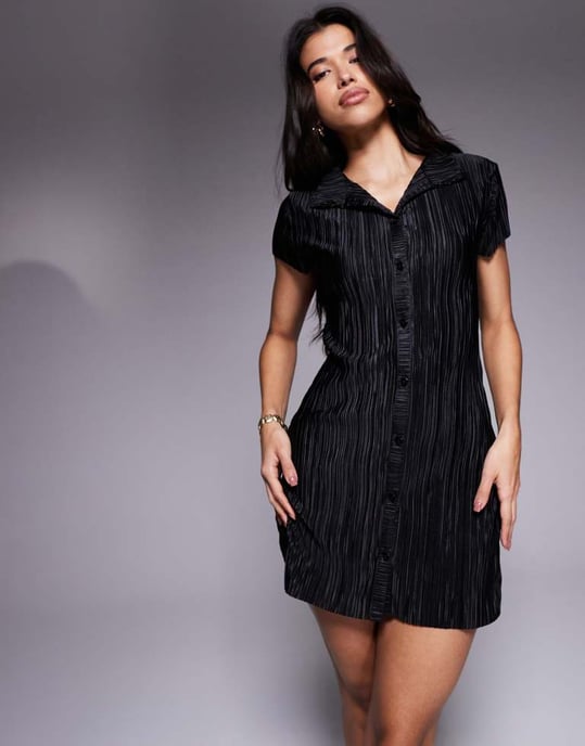 ASOS DESIGN plisserad kortärmad skjortklänning i svart - Image 2