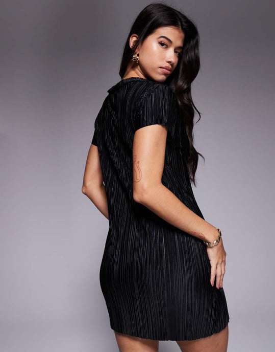 ASOS DESIGN plisserad kortärmad skjortklänning i svart - Image 3