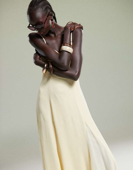 Forever New spliced maxi dress in lemon - Image 3
