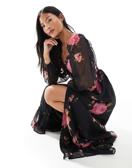 Miss Selfridge Petite långärmad maxiklänning med korsett detaljer i rosenmönster - Image 3