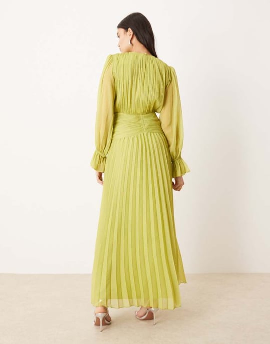 ASOS DESIGN hög nacke rynkad bälte detalj maxiklänning i limegrön - Image 3