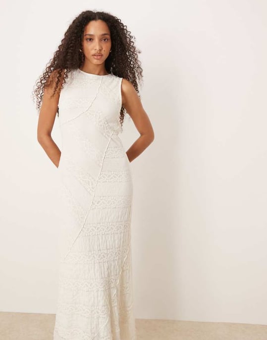 Gina Tricot antik spets hantverks ärmlös asymmetrisk midiklänning i naturlig off-white - Image 2