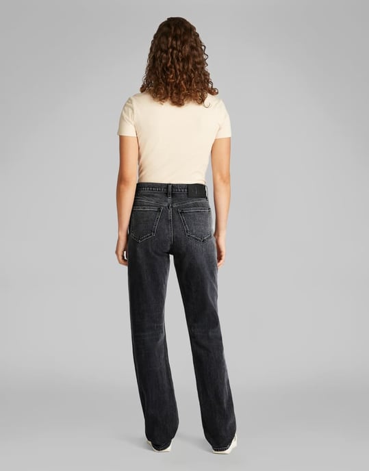 Calvin Klein Jeans hög midja raka jeans i svart tvätt - Image 2