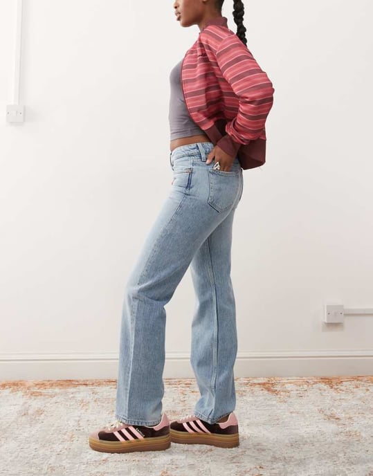 Weekday pil lågmidjade raka jeans i blåtvätt - Image 3