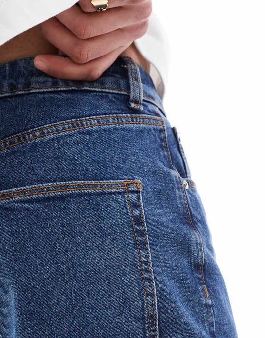 ASOS DESIGN slim stretch denim shorts i mellanblå tvätt - Image 3