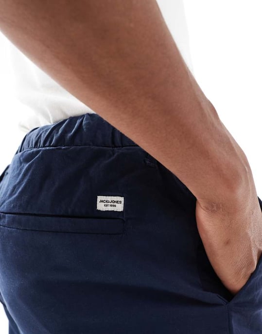 Jack & Jones lös passform chinoshorts i marinblått - Image 3