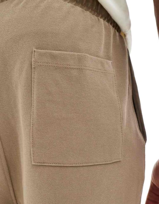 ASOS DESIGN slim pique short i khaki - Image 4