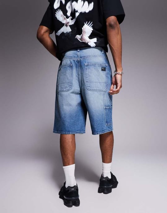 ASOS DESIGN längre carpenter denim shorts i medelblå tvätt - Image 2