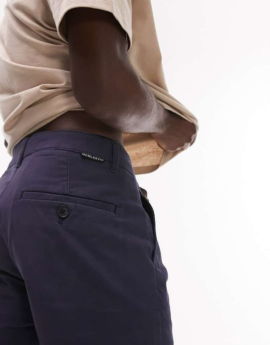 Topman 2 pack skinny chino shorts in navy and stone - Image 3